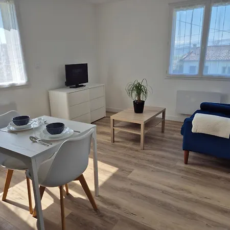 Διαμέρισμα Le Cerisier1-neuf-calme-lumineux